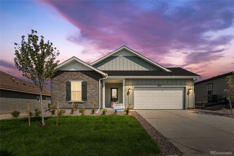 8664 S Quemoy Street Aurora CO 80016