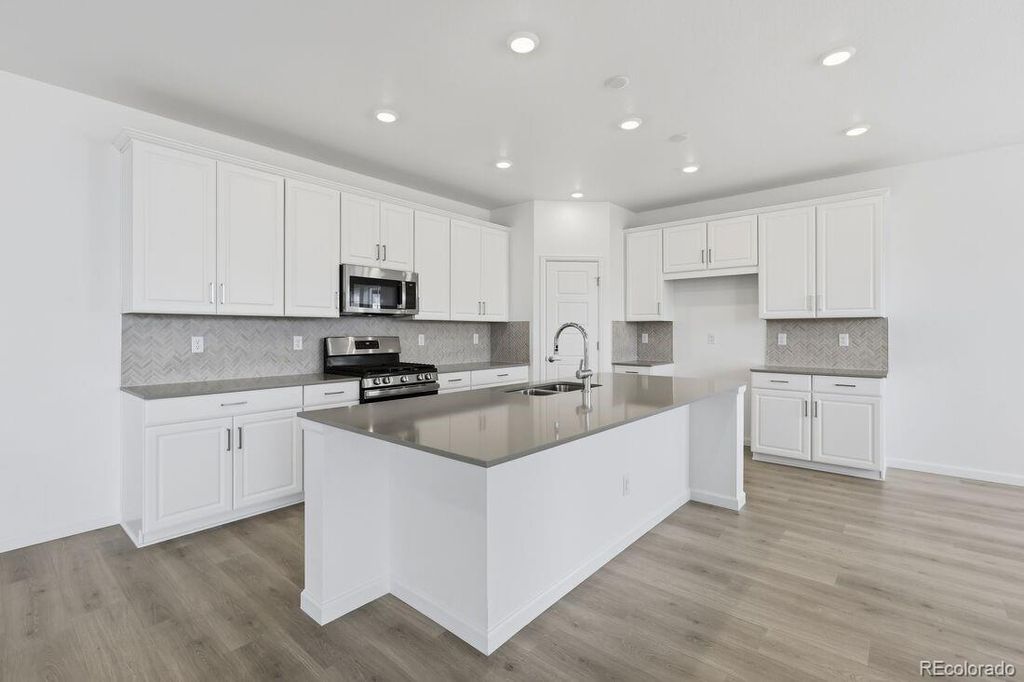 Photo of 8868 Pennycress Drive, Littleton, CO 80125 (MLS # 5446759)