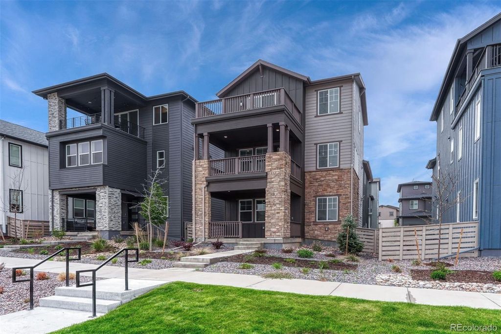 Photo of 8673 Middle Fork Street, Littleton, CO 80125 (MLS # 3655489)