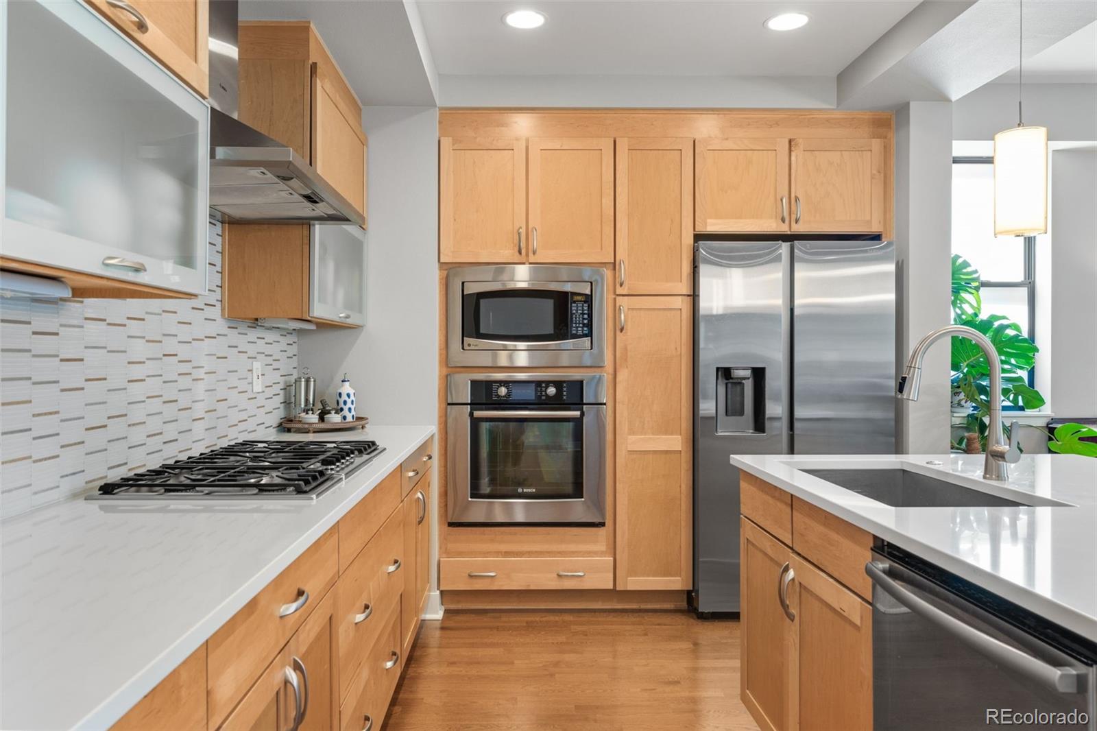 360 S Lafayette Street 101