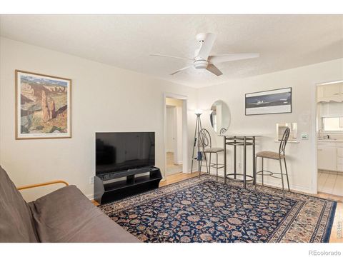 318-320 4th Avenue Longmont CO 80501