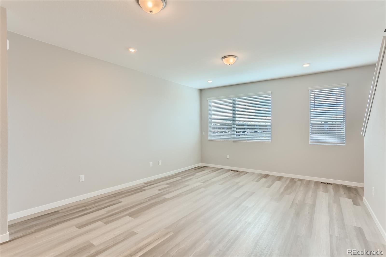 Photo 8 of 27 of 358 Geneva Street townhome