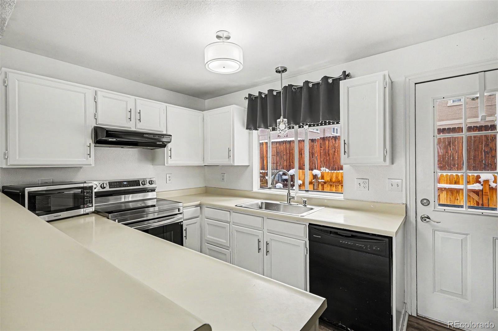 4541 S Crystal Way B288