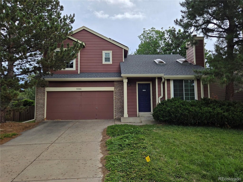 Photo of 9286 Bell Flower Way, Littleton, CO 80126 (MLS # 6139990)