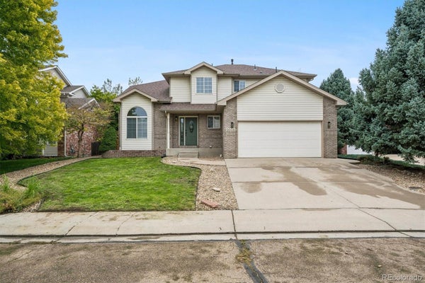 2038 FALCON DR, LONGMONT, CO 80503 - Image d8043dba1b3c87d22d67607a33c7d1f2/657566011
