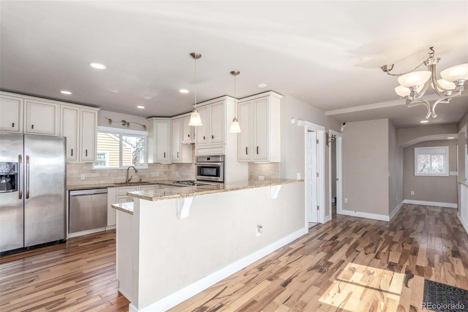 1350 Valentia Street, Denver, CO, 80220 2 1350 Valentia Street