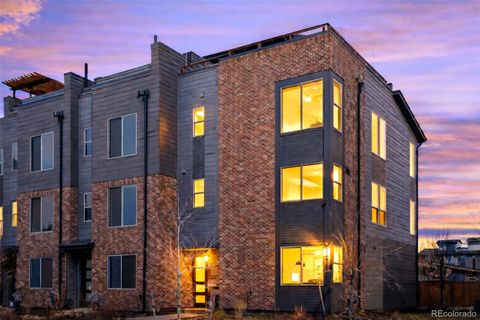 2522 Moline Street Aurora CO 80010