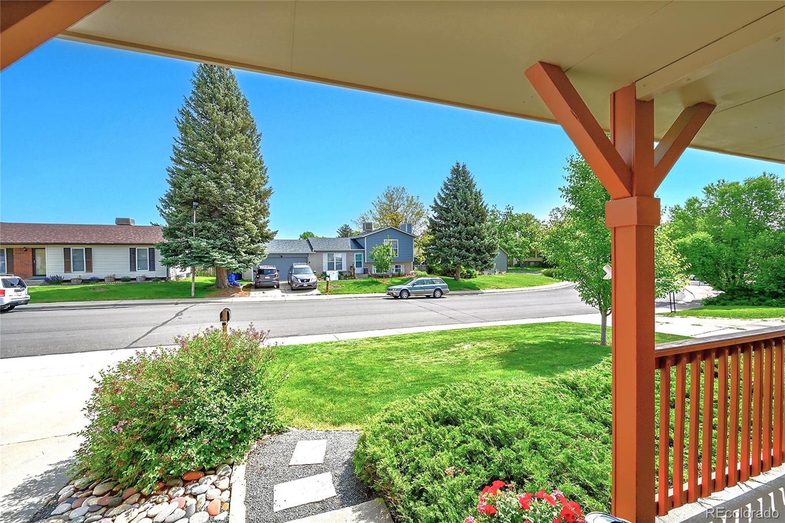 1093 Lilac Circle
