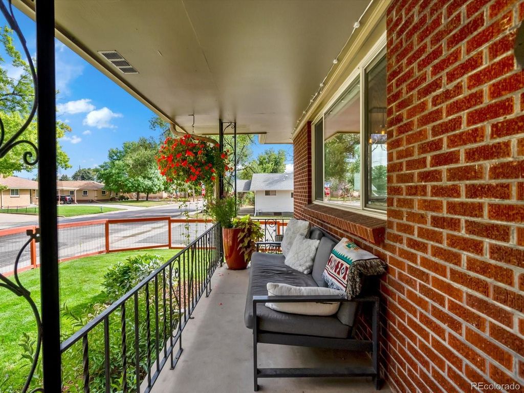 Photo of 4963 Harlan Street, Wheat Ridge, CO 80033 (MLS # 4966626)