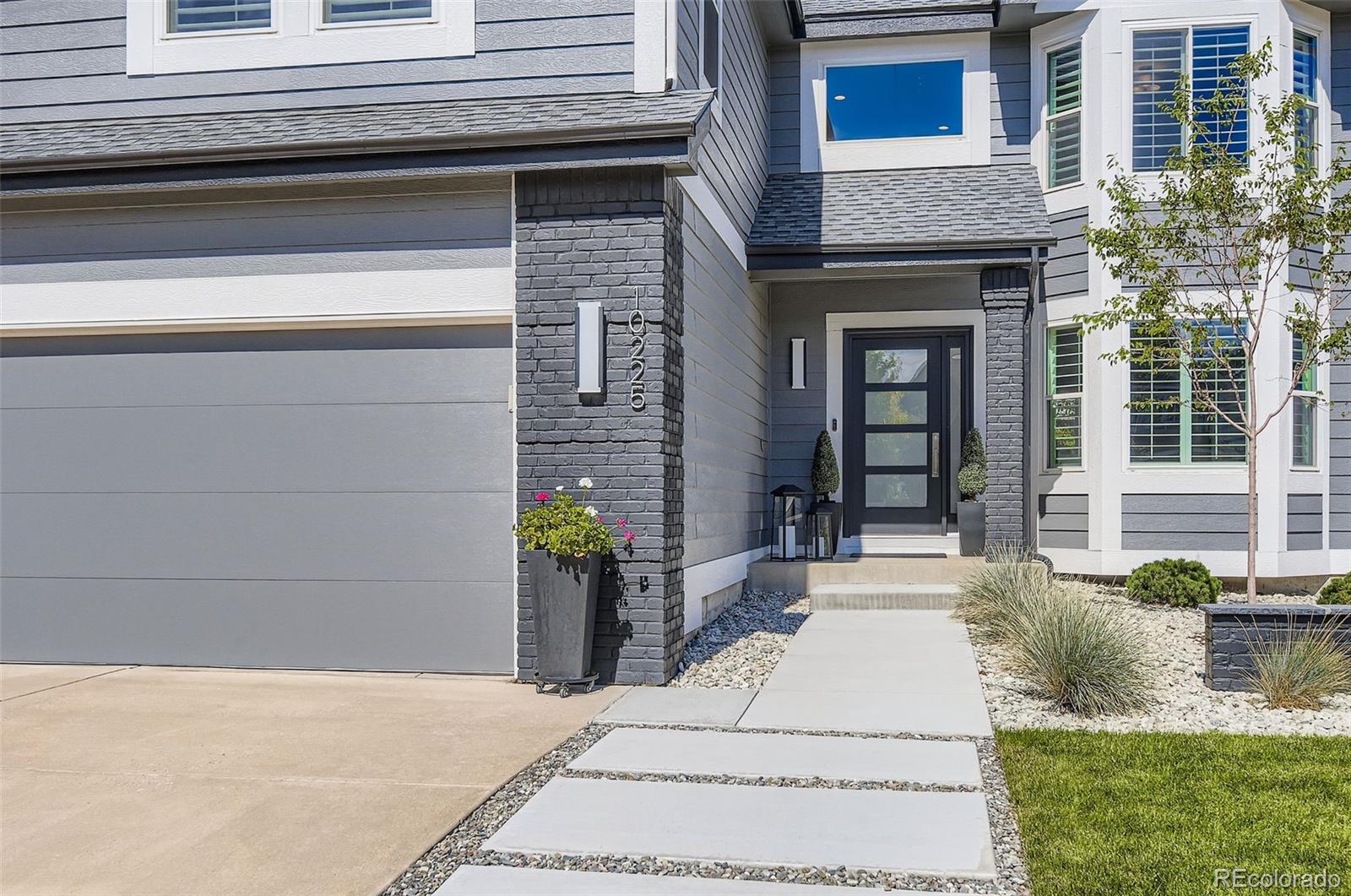 10225 Dunsford Drive, Lone Tree, CO, 80124 4 10225 Dunsford Drive