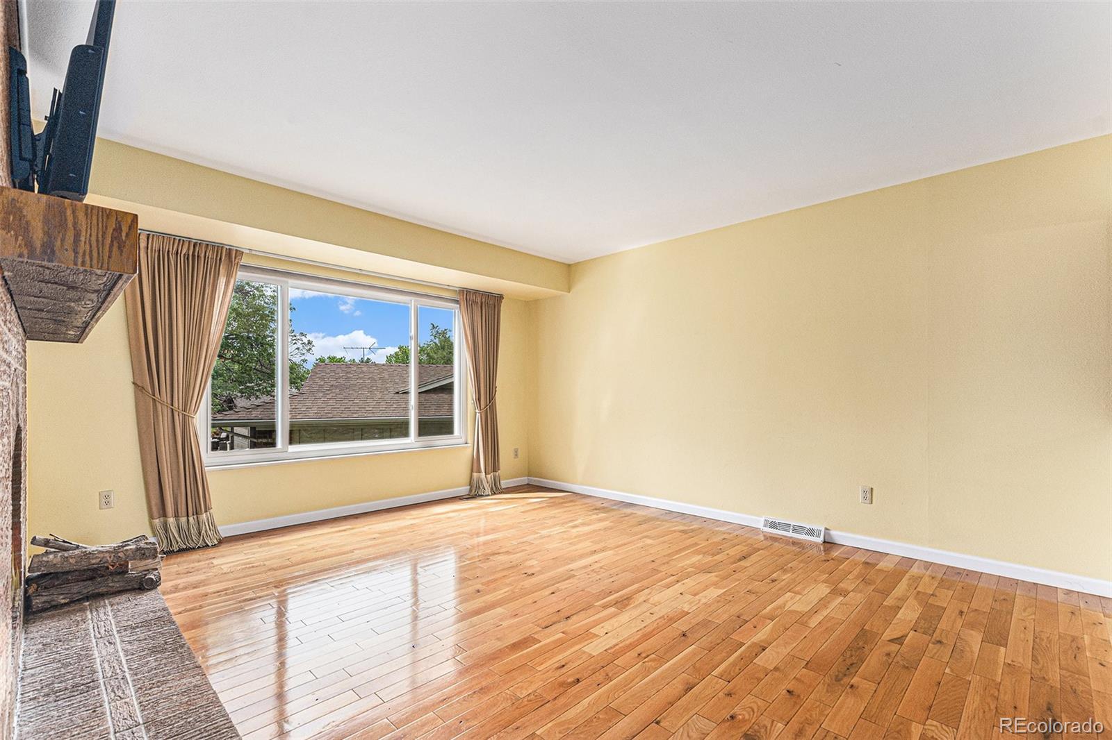 2743 S Reading Court