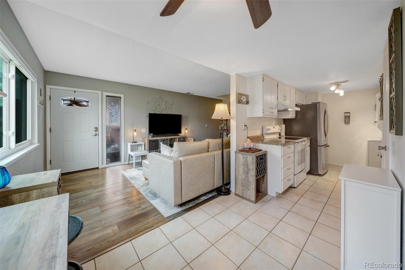 3351 S Field Street 99