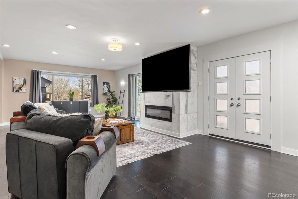 Photo of 2551 N York Street, Denver, CO 80205 (MLS # 2143193)