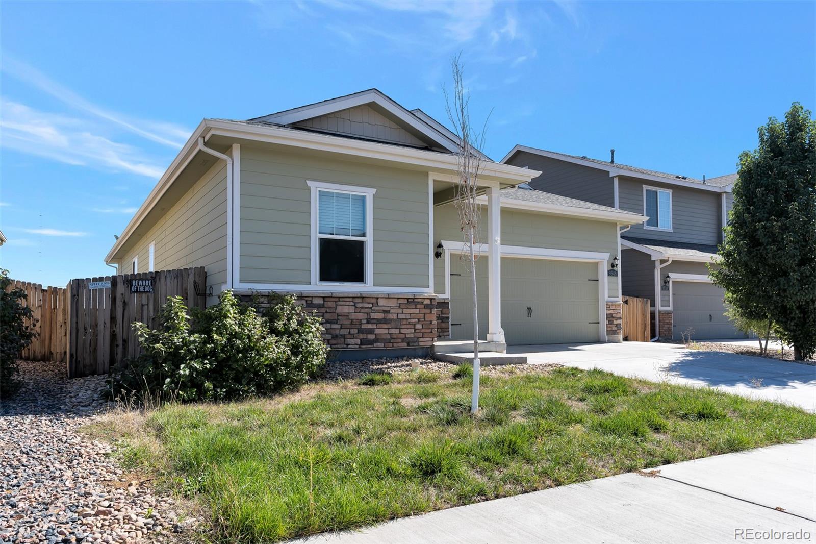 9548 Dahlia Lane