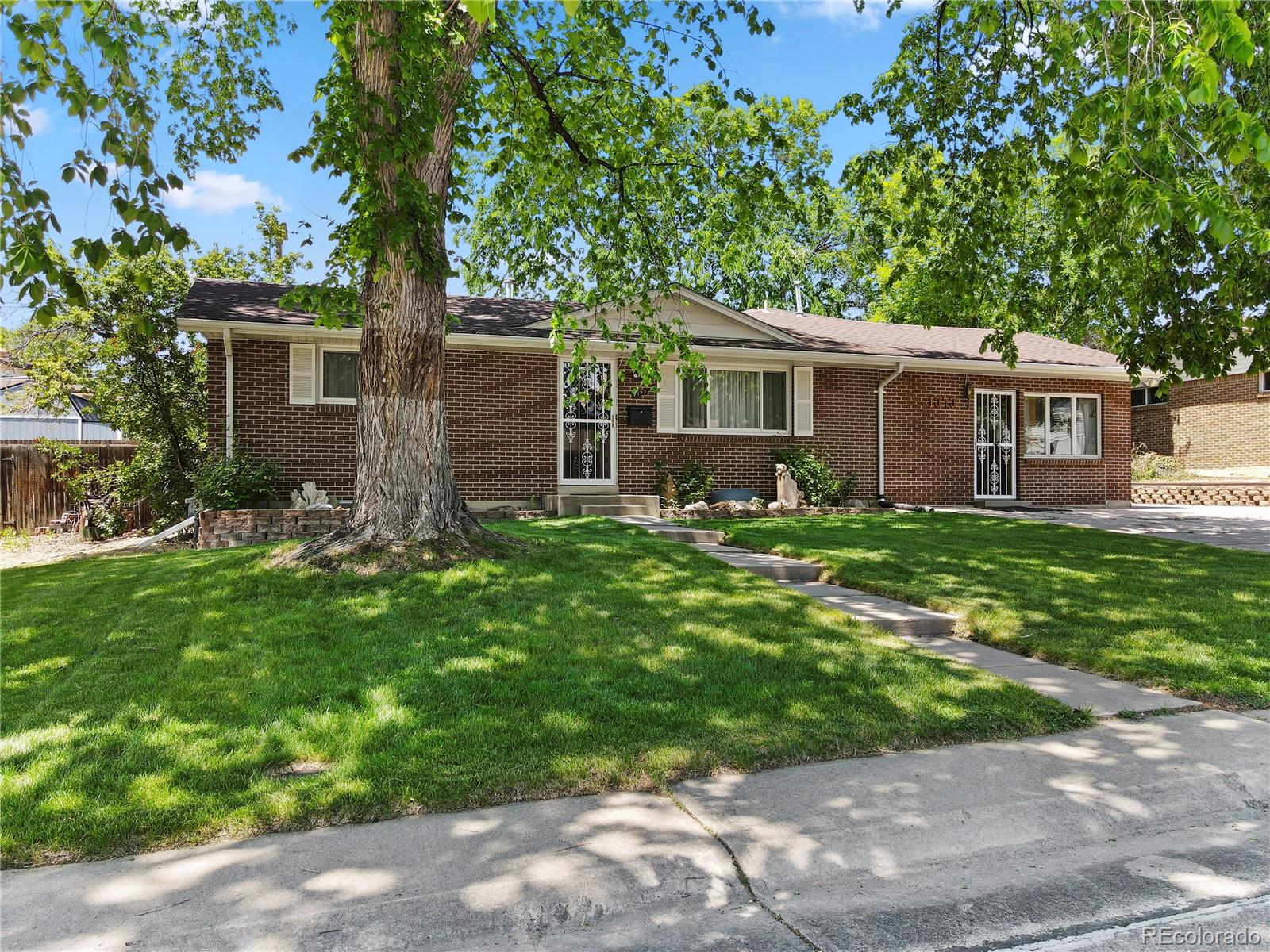 1373 S Cape Way, Lakewood, CO, 80232 2 1373 S Cape Way