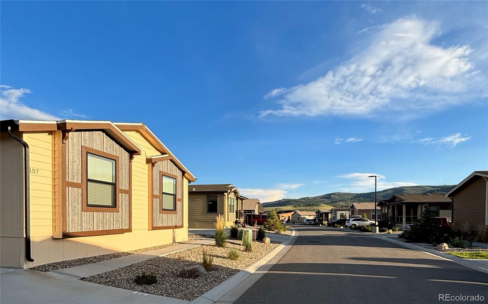 551 Summit Trail