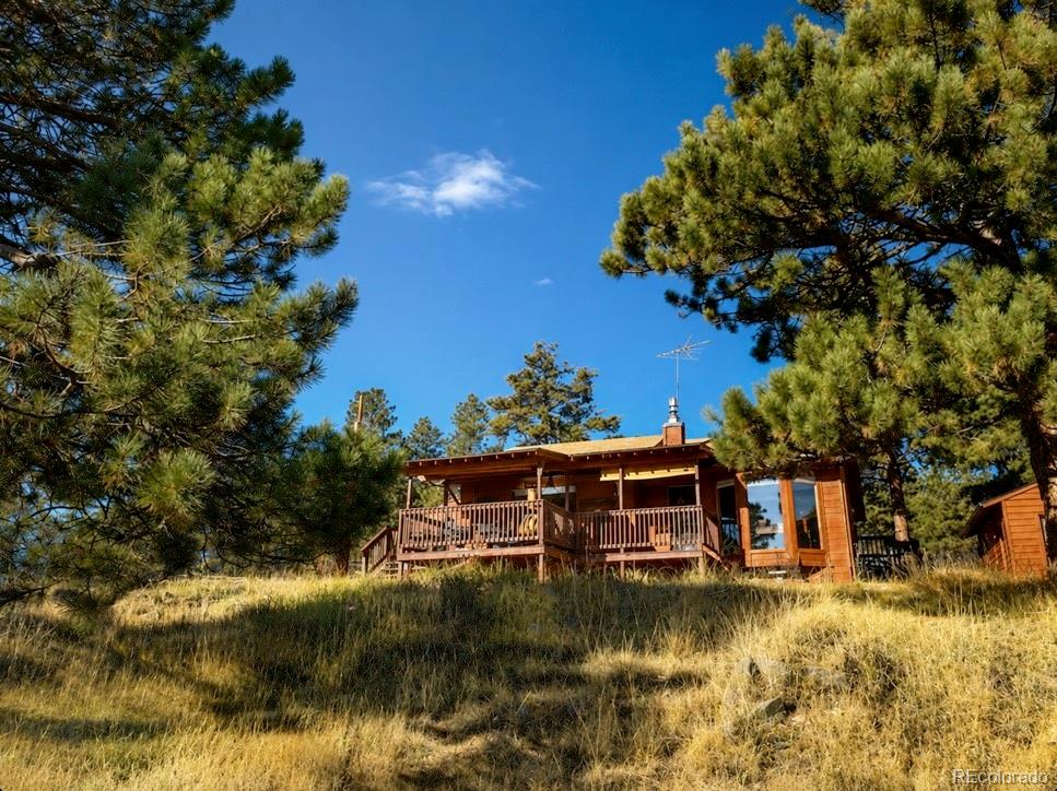 957 Yellow Pine Drive