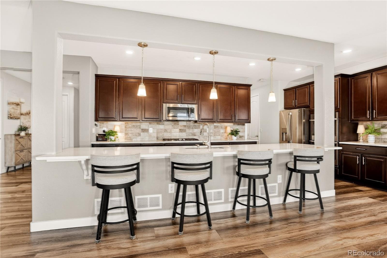 23099 E Narrowleaf Drive