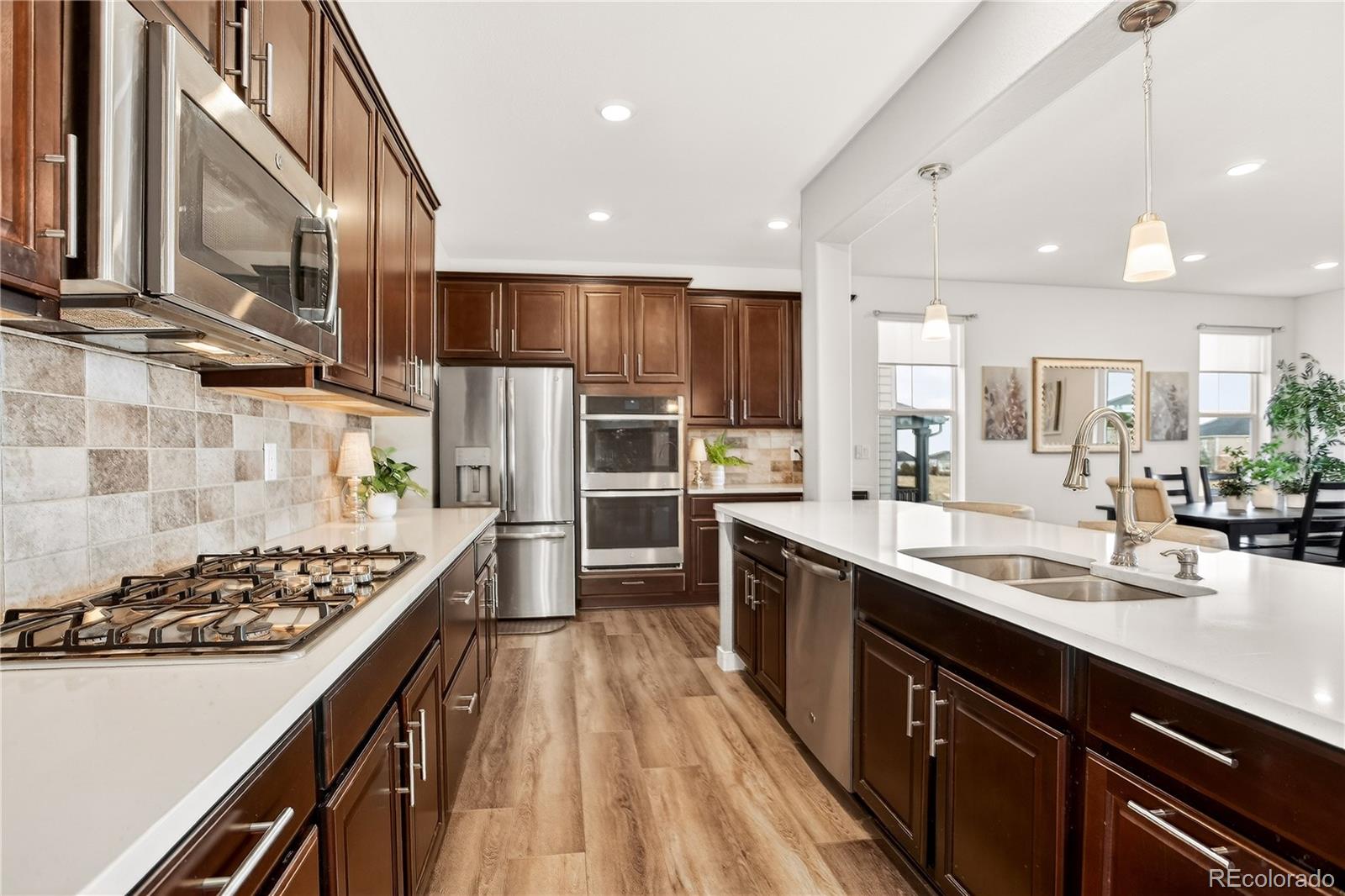 23099 E Narrowleaf Drive