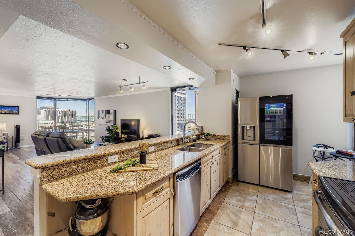 1625 Larimer Street 1007