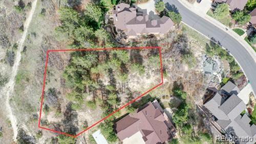 2111 Ramblewood Court