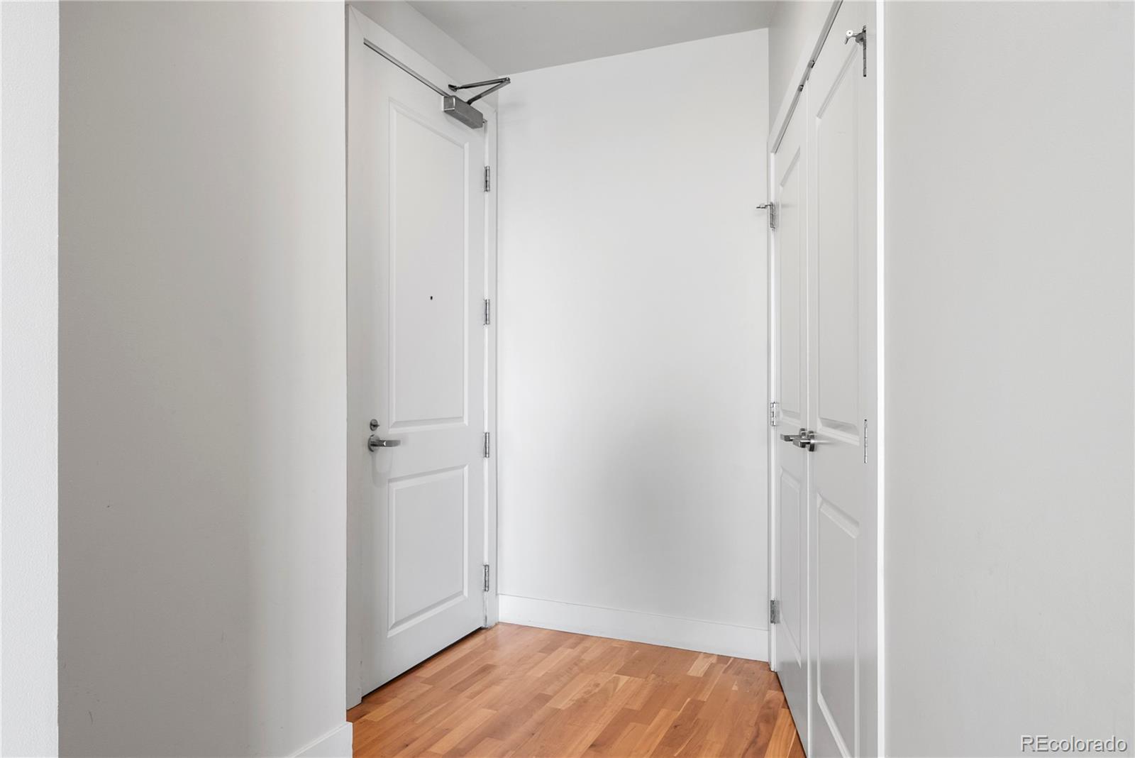 2001 Lincoln Street 2422