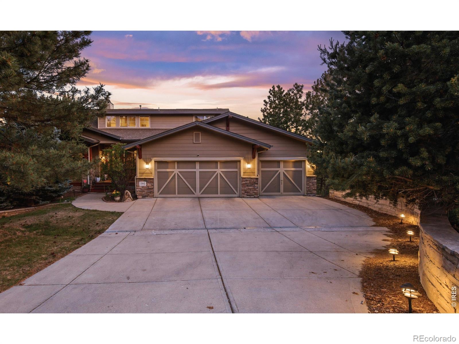 25042 E Davies Drive