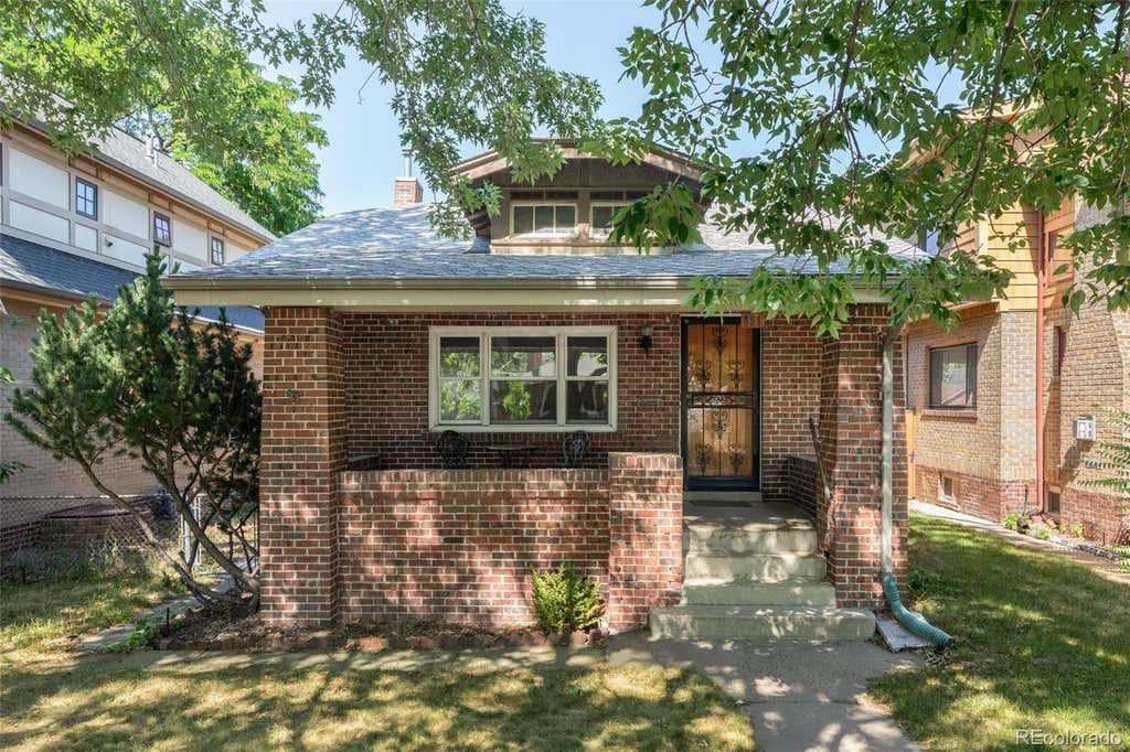 Photo of 851 S Vine Street, Denver, CO 80209 (MLS # 5646889)
