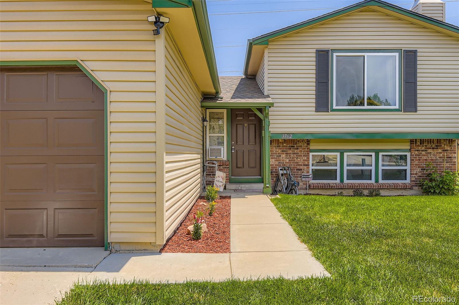 3762 S Halifax Street, Aurora, CO, 80013 1 3762 S Halifax Street