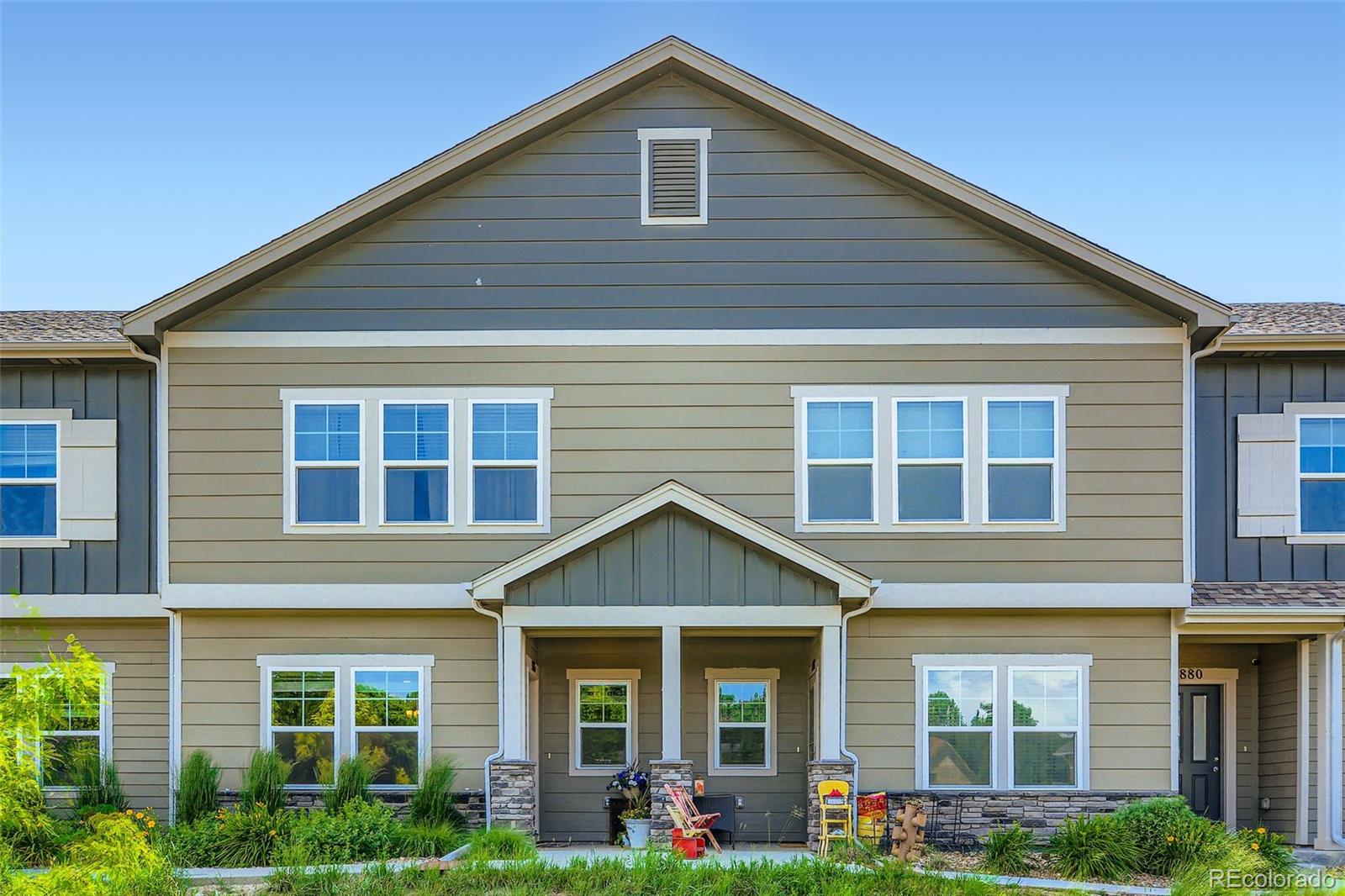 876 Winding Brook Drive