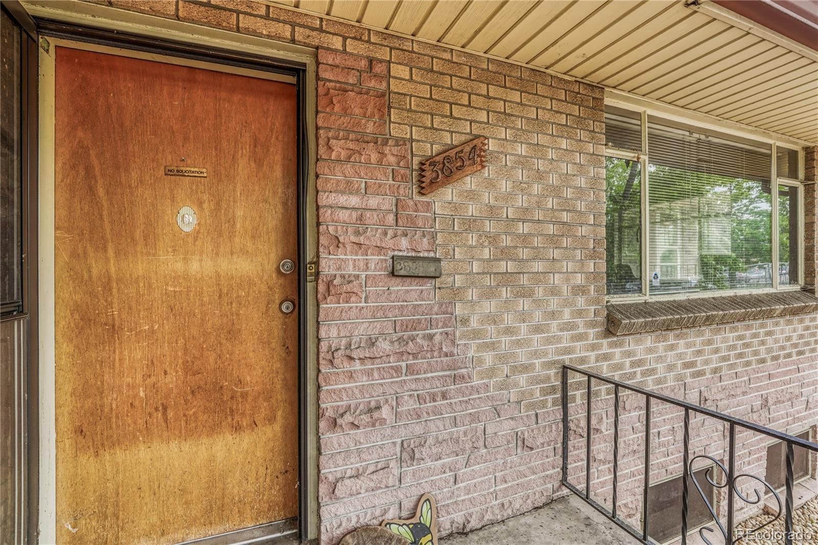 3854 N Perry Street