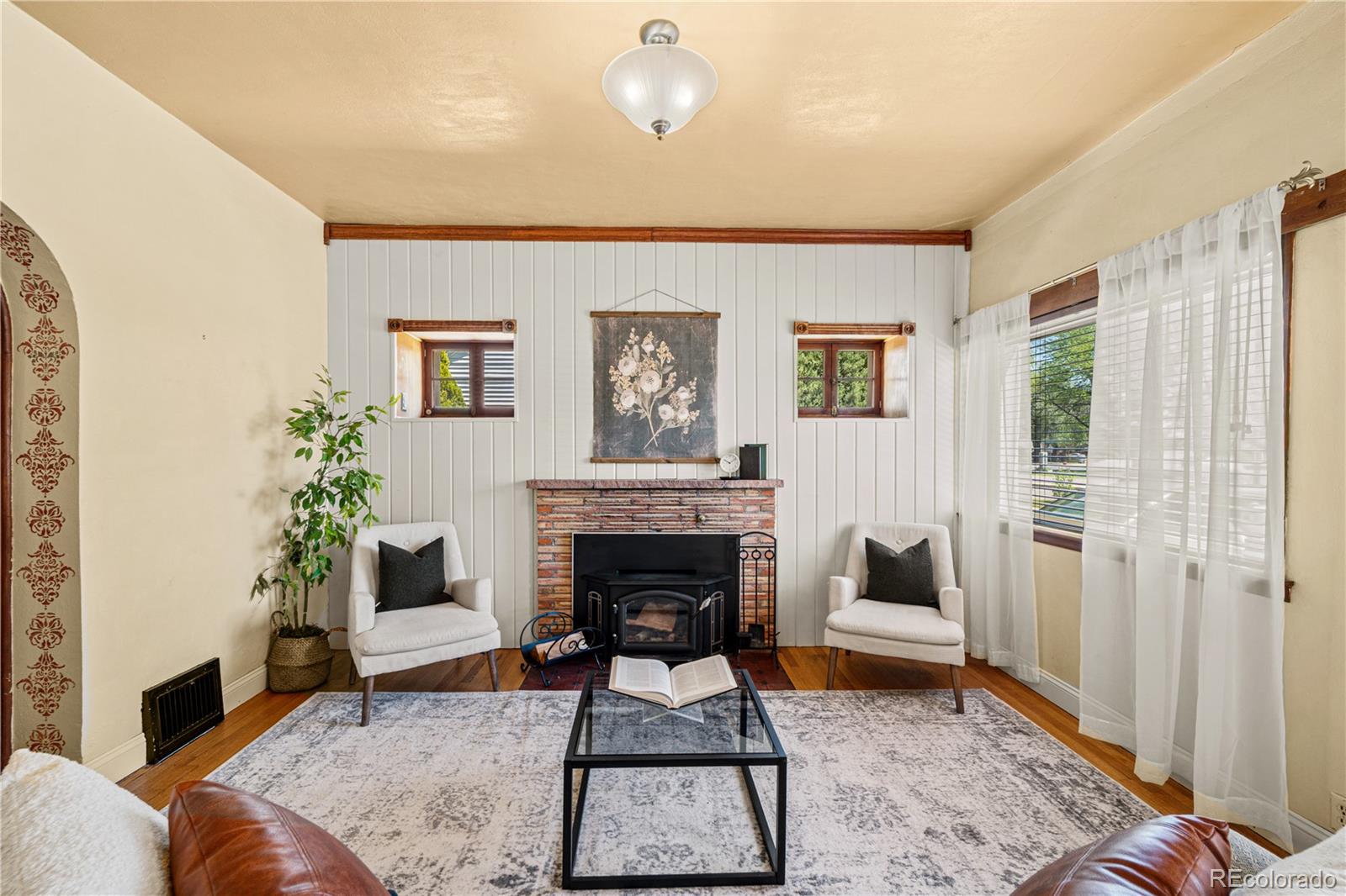 27 Dunsmere Avenue