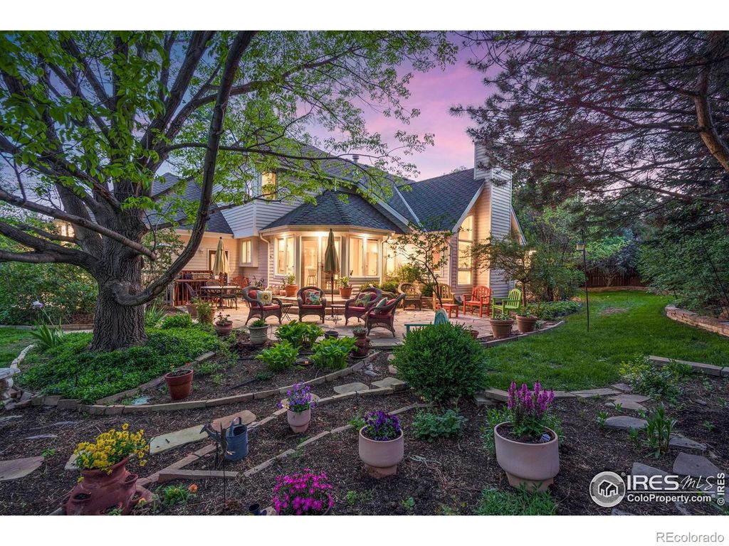 Photo of 5226 Fox Hills Drive, Fort Collins, CO 80526 (MLS # IR1034877)