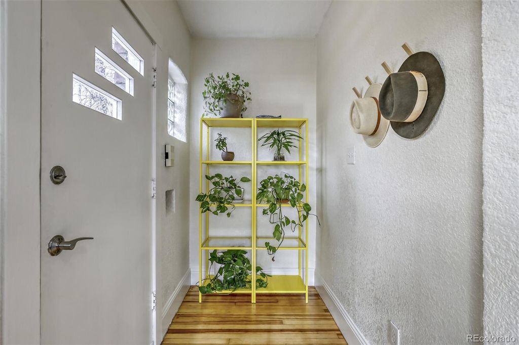 Photo of 28 N Corona Street, Denver, CO 80218 (MLS # 1609231)