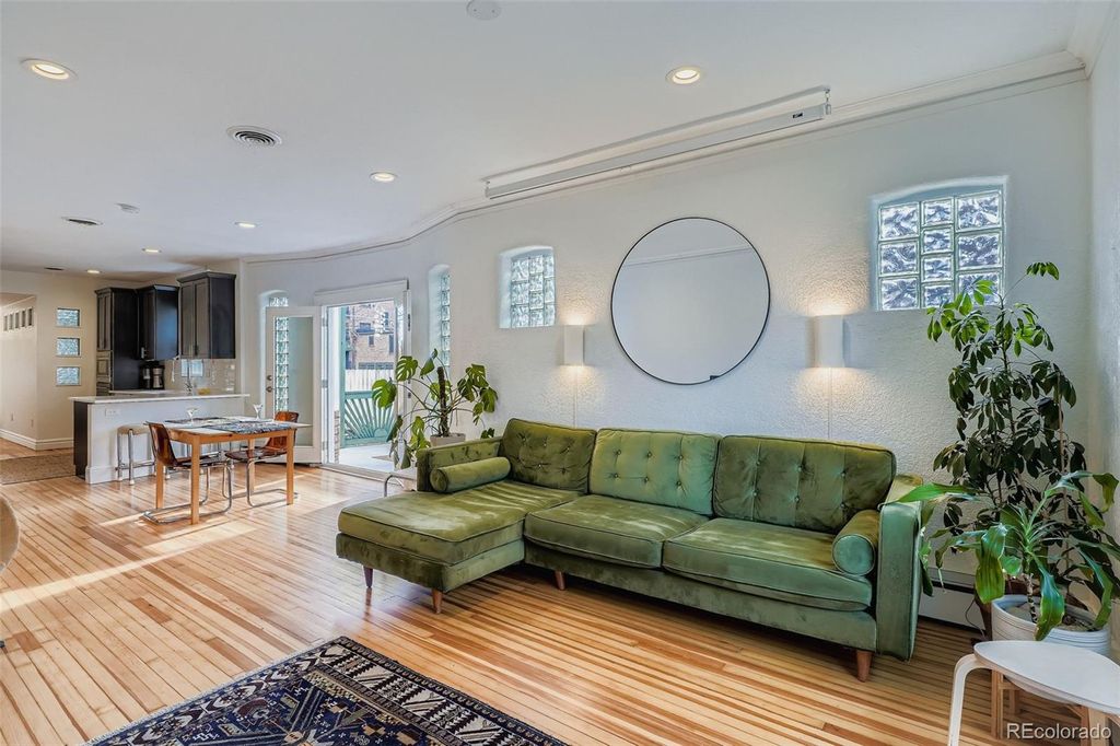 Photo of 28 N Corona Street, Denver, CO 80218 (MLS # 1609231)