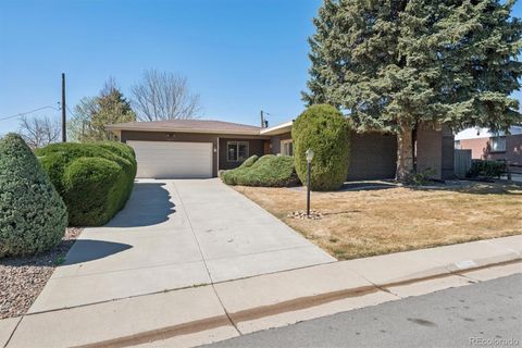 8051 Greenwood Court Denver CO 80221