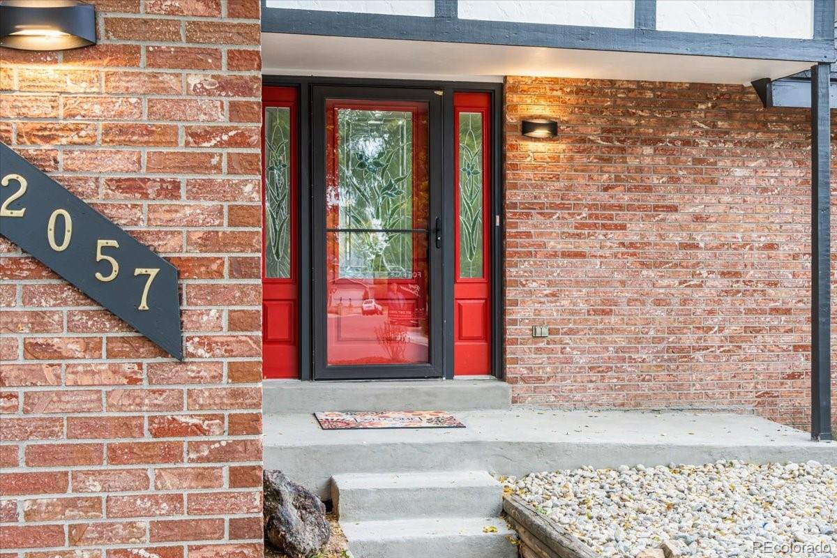 2057 S Evanston Court