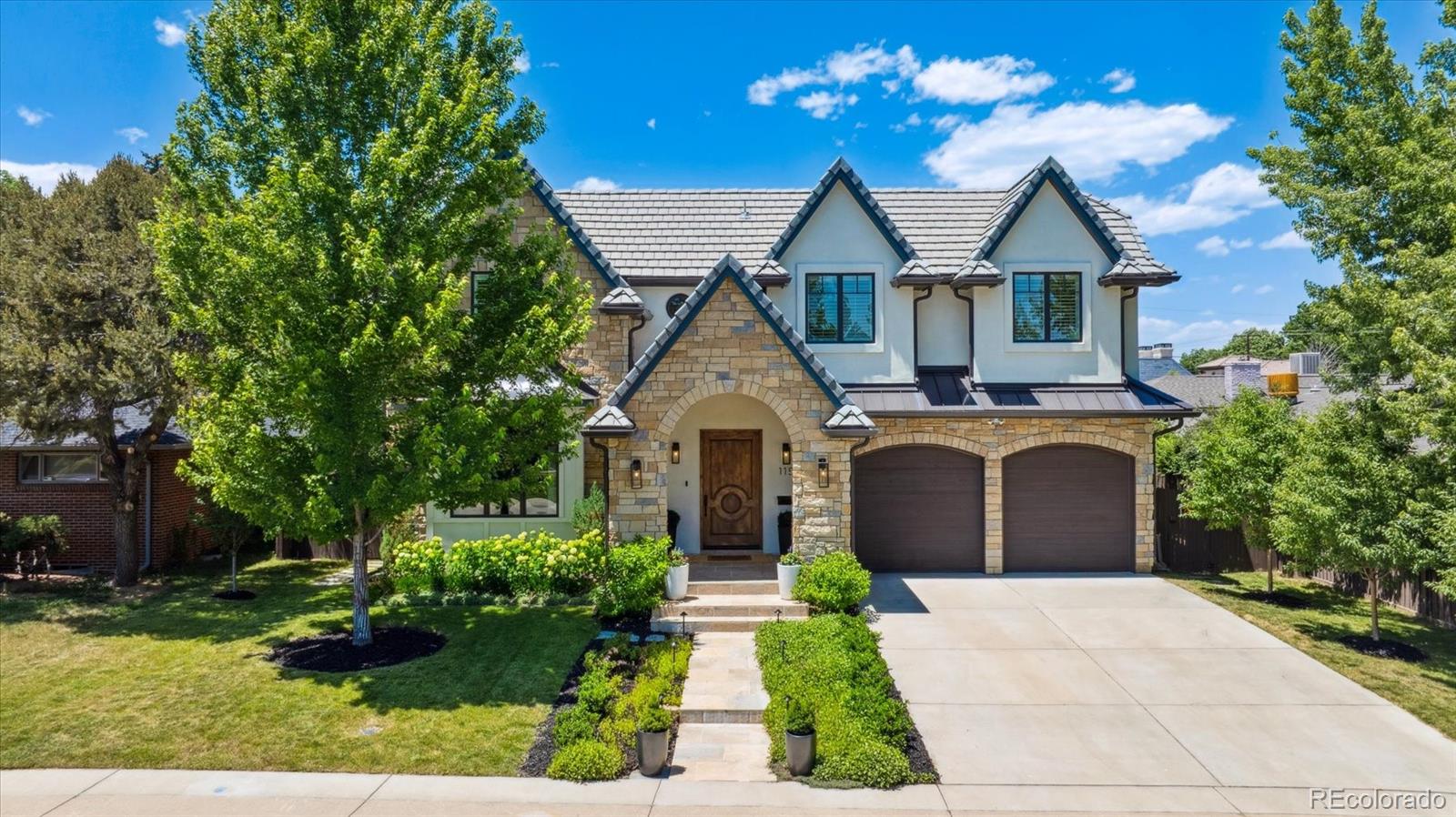 115 S Glencoe