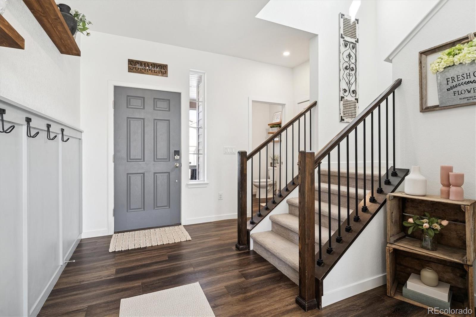 3530 Sawtooth Street