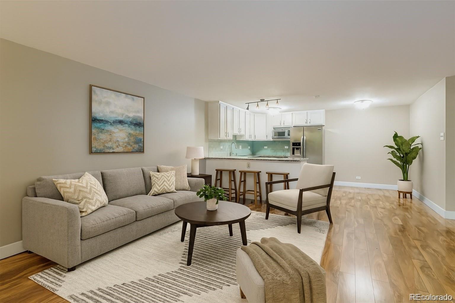 1366 Garfield Street 209