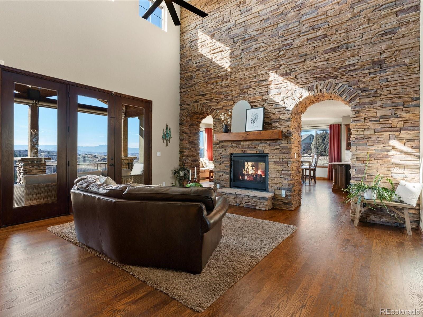 1179 Ridge Oaks Drive