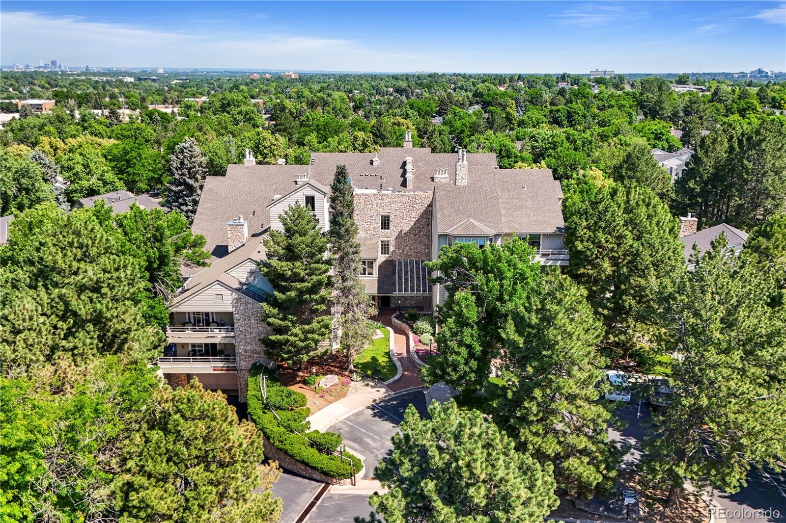 4605 S Yosemite Street 301