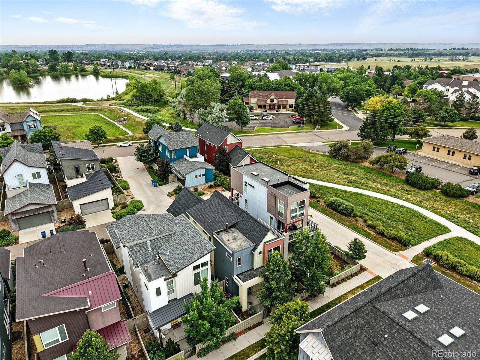 1376 Snowberry Lane