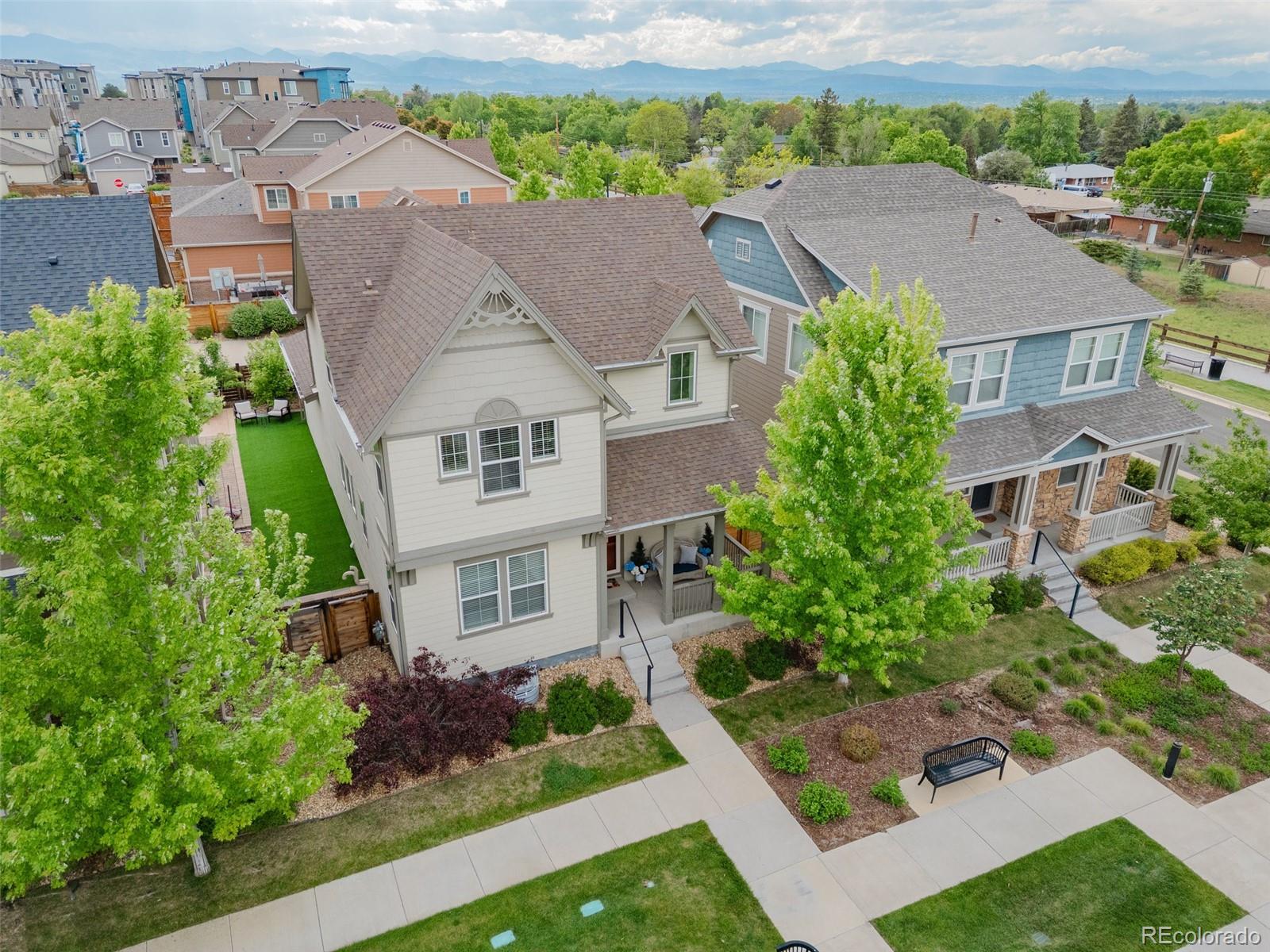 540 E Fremont Place
