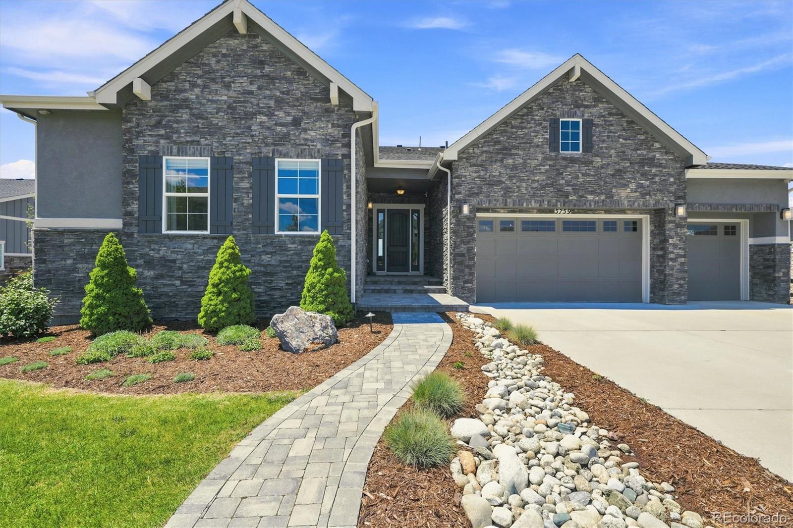 5759 Angel Oak Court