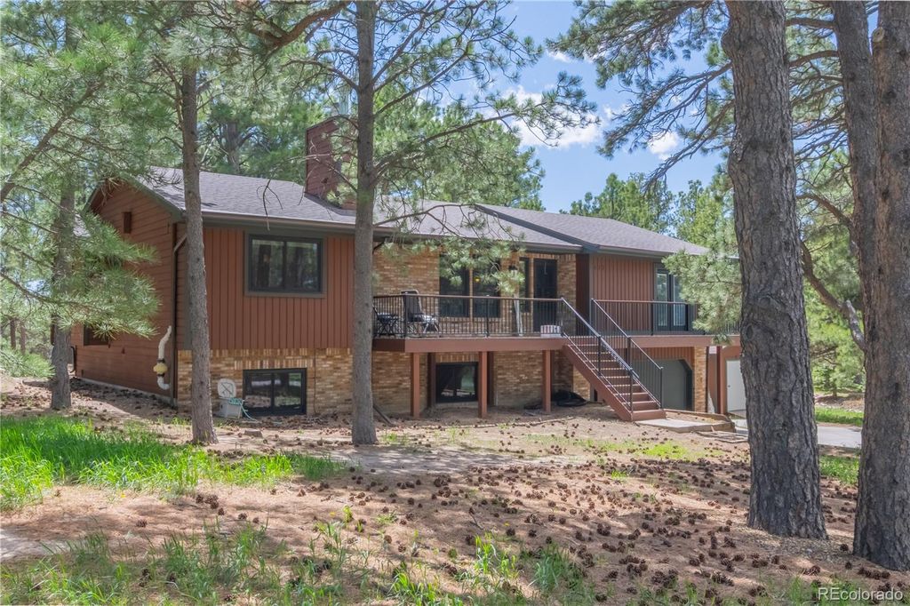 Photo of 115 E Kings Deer Point, Monument, CO 80132 (MLS # 2605640)