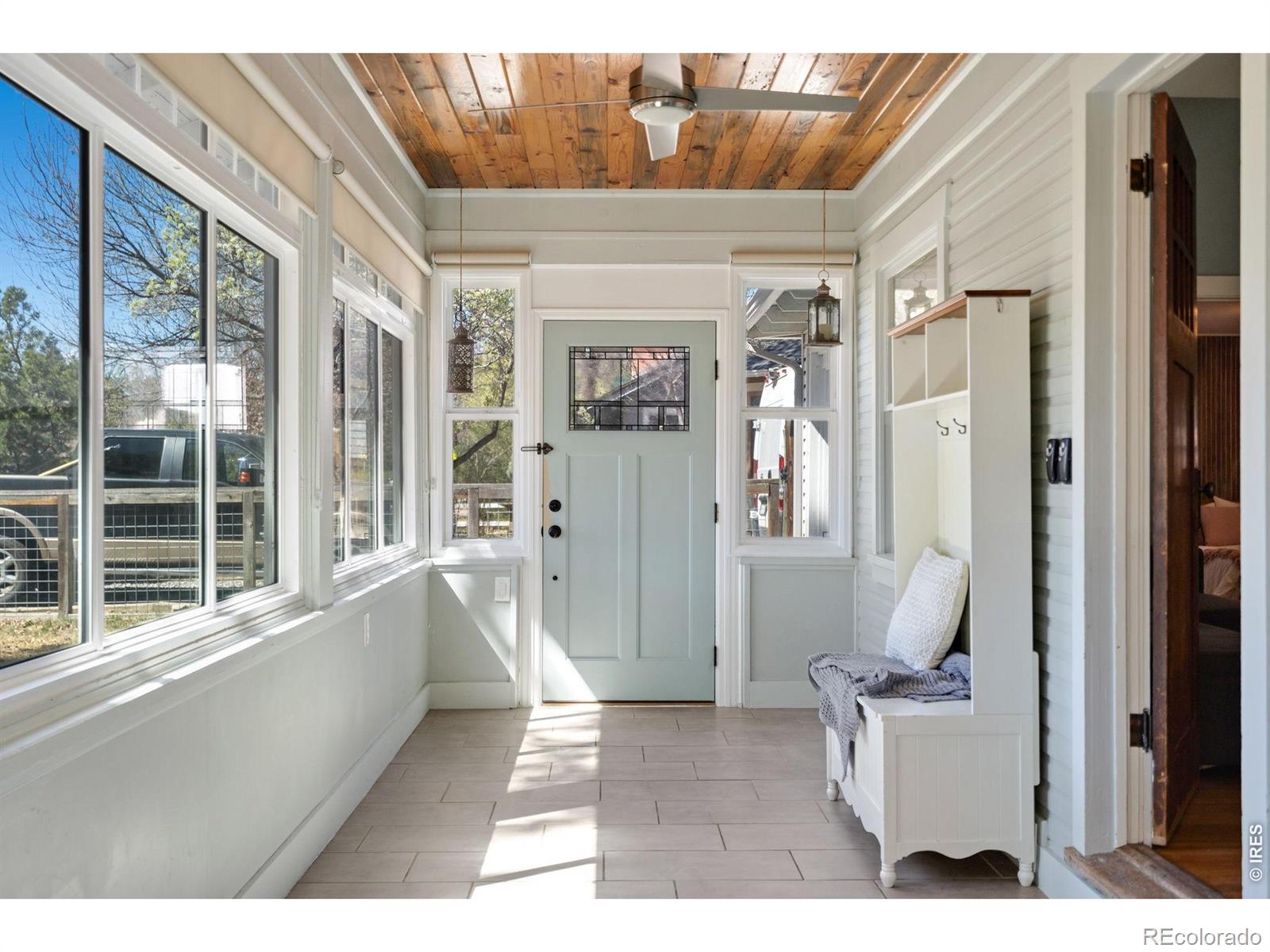 910 E Elizabeth Street