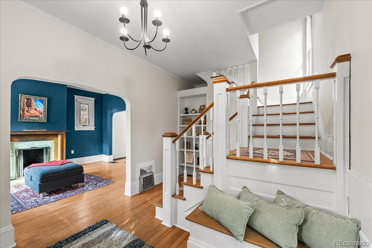 801 E 10th Avenue