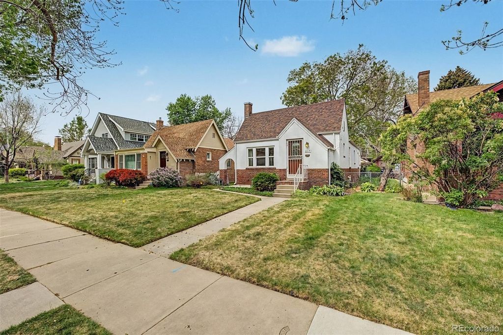 Photo of 617 S Vine Street, Denver, CO 80209 (MLS # 9704326)