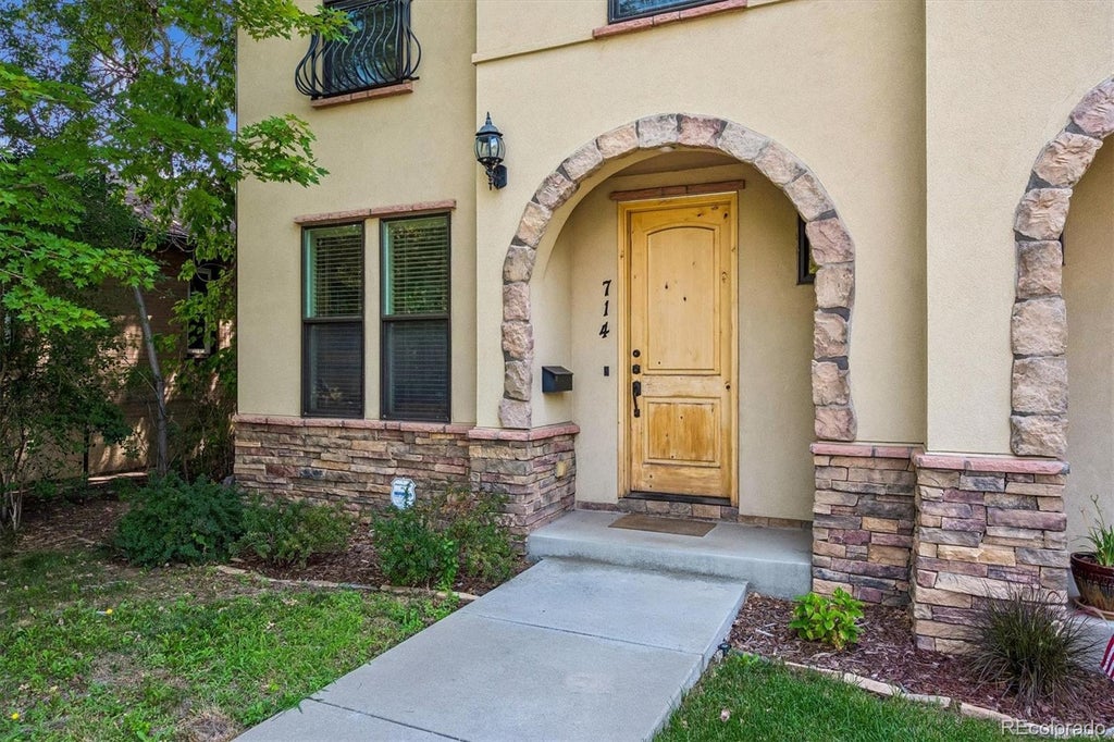 Photo of 714 S Washington Street, Denver, CO 80209 (MLS # 2725969)